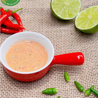 Muối Ớt Đỏ - Muối Chấm Thần Thánh - Chai 350ml