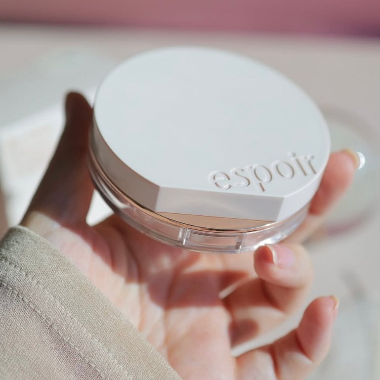 Set Phấn nước AESPA Be-Glow Cushion ESPOIR (kèm Refill + minisize)