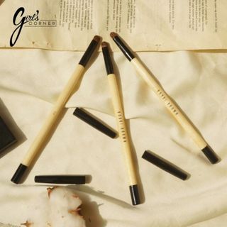 Cọ Tán lòng môi Bobbi Lip (Có nắp)