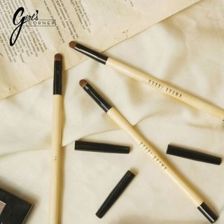 Cọ Tán lòng môi Bobbi Lip (Có nắp)