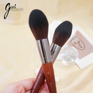 Cọ má hồng - phủ Makeup Forever 160