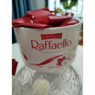 Kẹo socola phủ dừa Ferrero confetteria Rafaello .