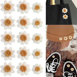 1 Miếng Vá thêu Hoa Cúc Trắng Mini Cho Quần Áo Túi Xách Giày Dép - khâu hoặc may
