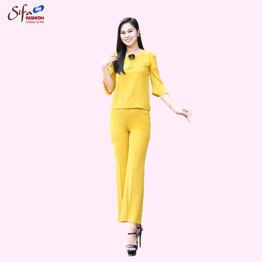 [Sifa Fashion] Áo cổ thuyền kết hoa tay lỡ kết hợp quần ống rộng lưng liền DA24017-VT23990