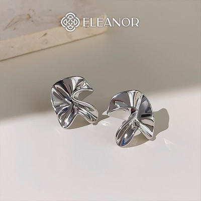 Bông tai nữ chuôi bạc 925 Eleanor Accessories họa tiết uốn lượn phụ kiện trang sức khuyên tai 8884