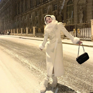  PA007 Áo khoác mangto dáng dài cao cấp cổ áo tay áo phối lông sang chảnh họa tiết chữ nổi bật 