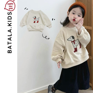 Áo nỉ cho bé Batala Kids, Áo SWEATER nỉ bông cho bé trai bé gái MÀU BE CHÚ CÚN KHĂN ĐỎ thu đông 2024