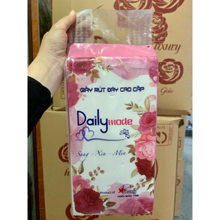 Combo 10 túi khăn giấy rút 4 lớp treo tường Daily sang xịn mịn có tặng kèm móc treo