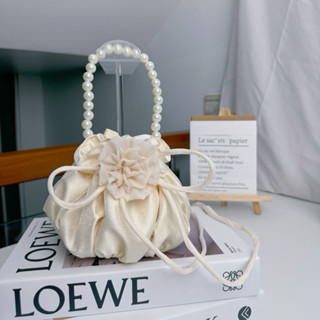 Túi vải dây rút quai xách Ngọc trai kèm hoa cài túi cùng màu