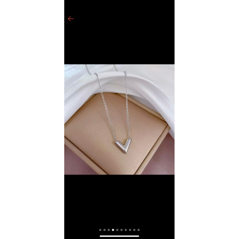 Dây chuyền mặt chữ V Bạc S990
