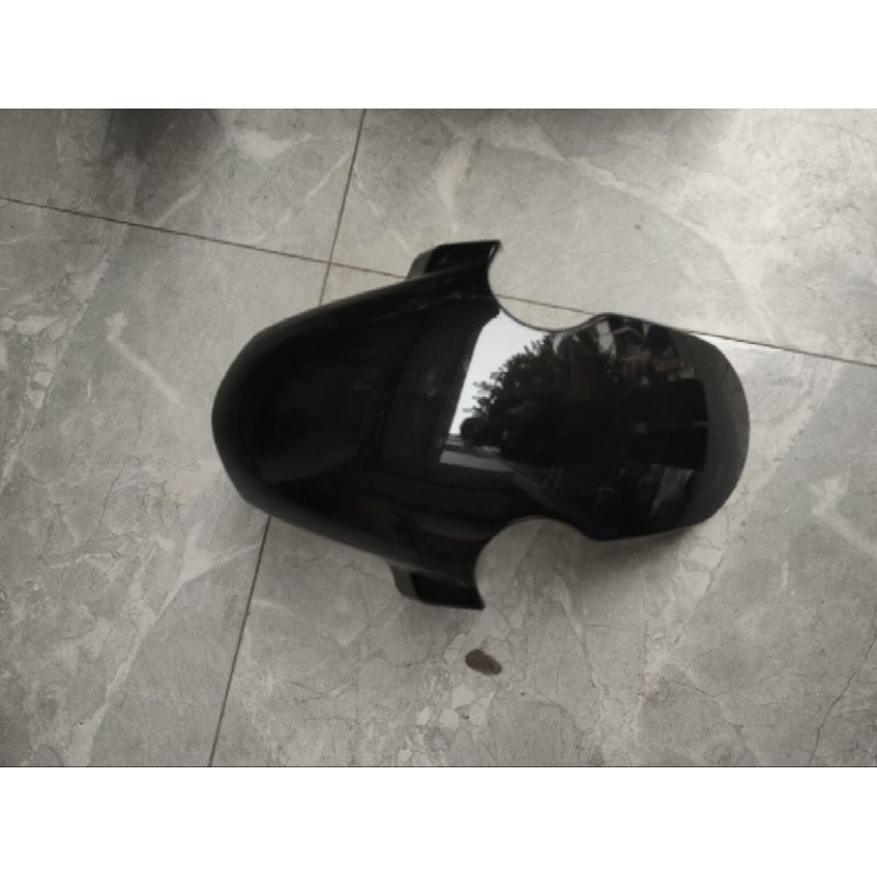 chắn bùn trước xe điện ulike yadea đen bóng chính hãng