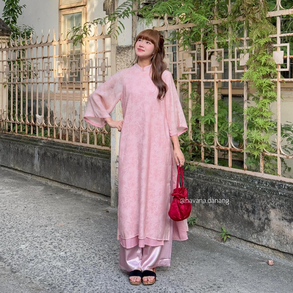Áo dài voan tơ CẢNH NGHI vân hoa chìm tay loe kèm quần satin HAVANA AD150 | BigBuy360 - bigbuy360.vn