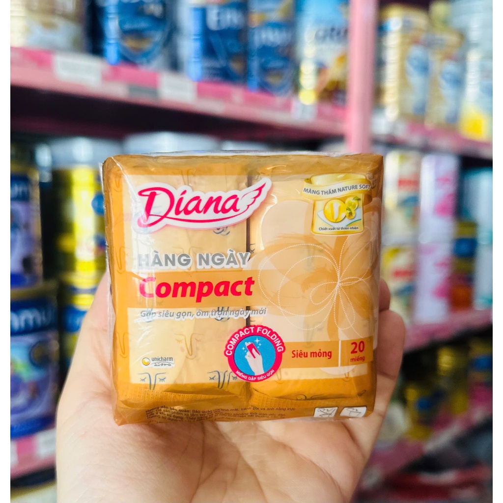 BĂNG VỆ SINH DIANA HẰNG NGÀY COMPACT GÓI 20 MIẾNG