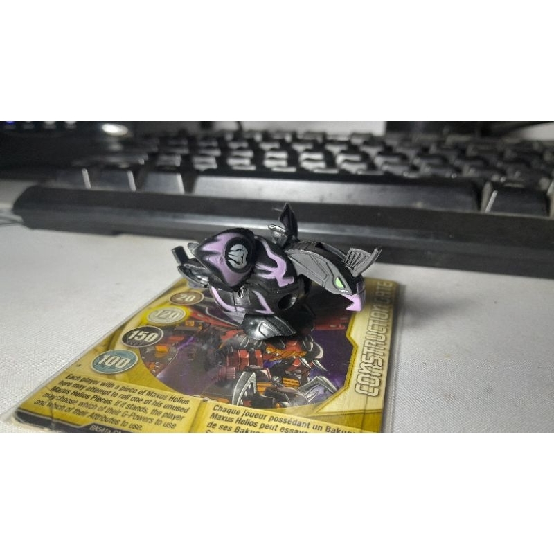 Đồ chơi Bakugan: Skyress B1 fake