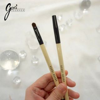 Cọ Tán lòng môi Bobbi Lip (Có nắp)