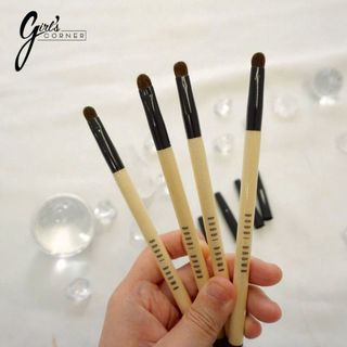 Cọ Tán lòng môi Bobbi Lip (Có nắp)
