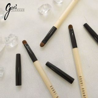 Cọ Tán lòng môi Bobbi Lip (Có nắp)
