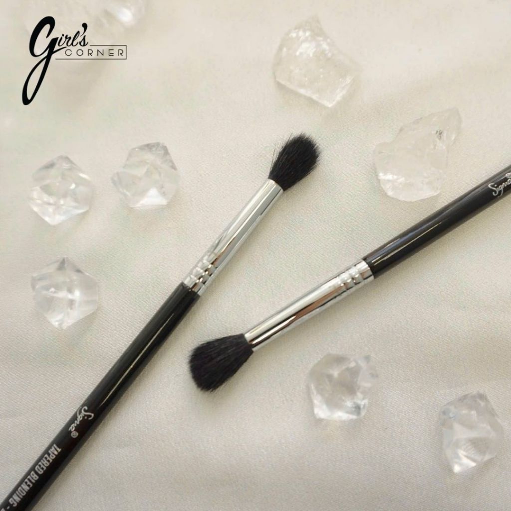 Cọ Blending Mắt Sigma E40 Tapperd Blending Brush