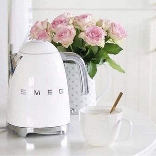 🇮🇹 ẤM SIÊU TỐC SMEG KLF03  2400W  1.7L
