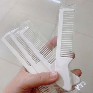 5 lược chải tóc mini màu trắng