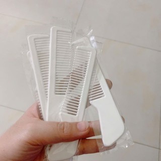 5 lược chải tóc mini màu trắng