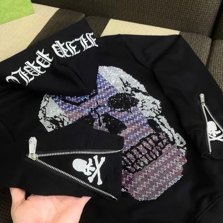 Áo Khoác Hoodie Philipp Plein Khóa Zip Kim Tuyến Hình Đầu Lâu Ánh Tím Siêu Đẹp. Áo Hoodie Philipp Pl