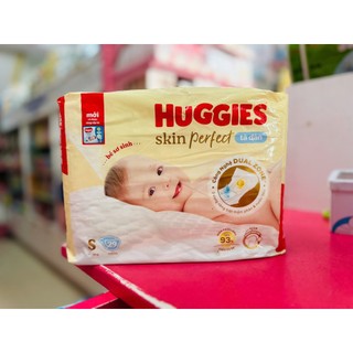 Tã dán huggies skin perfect mẫu mới s29/nb38