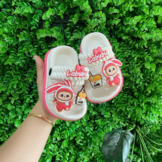  Dép Bánh Mì Em Bé Labubu - Nhiều Màu Êm Mềm Không Đau Chân màu ngẫu nhiên hoặc nhắn shop lựa màu 