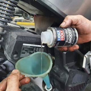 Dầu súc động cơ Liqui Moly Engine Flush (950019)