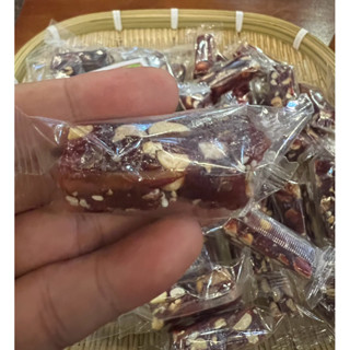   Ăn vặt  Kẹo chuối tươi đậu phộng gừng loại 500g - Đặc sản truyền thống Cái Bè Tiền Giang 