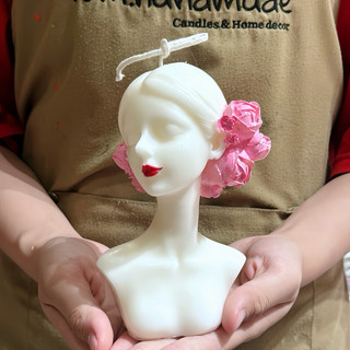 [SIZE LỚN NHẤT] Nến thơm handmade chân dung cô gái
