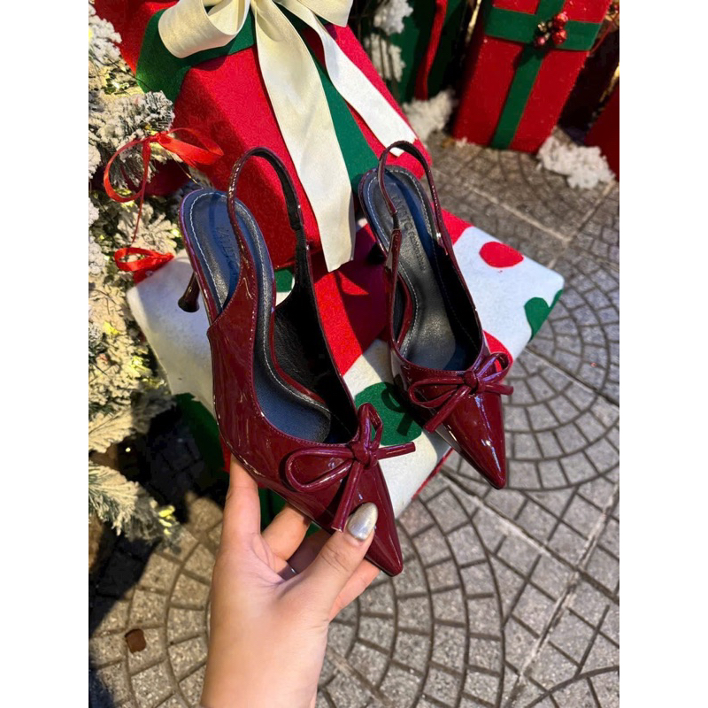 Giày cao gót mũi nhọn đính nơ Noel trắng-đen-đỏ gót cao 7cm