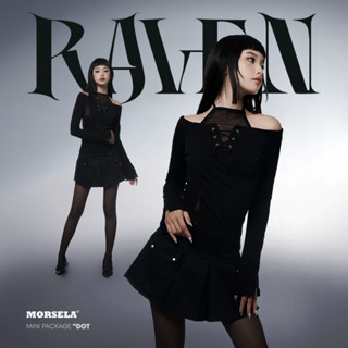 MORSELA chính hãng - Áo croptop nữ kiểu tay dài trễ vai cổ yếm form ôm cut-out phối lưới RAVEN phong cách sexy cá tính