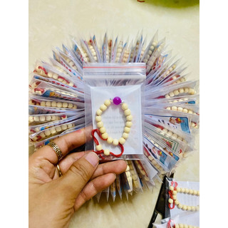 Vòng Dâu cho bé kèm đá mệnh (BI BON SHOP)
