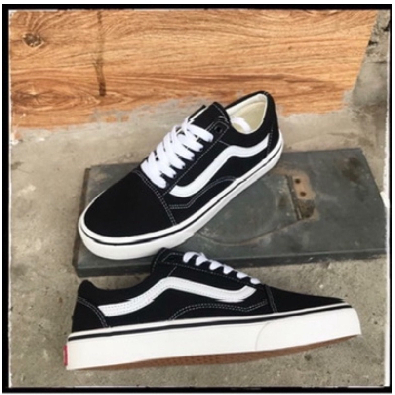 GIÀY SNEAKER VẢI CANVAS ĐEN (Full box + bill)