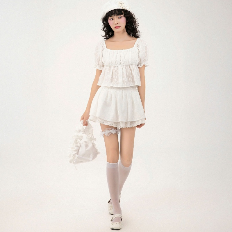 AREUM Chân váy Xòe phối ren Windy Skirt [CÓ QUẦN BẢO HỘ] | BigBuy360 - bigbuy360.vn