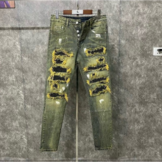 Quần jean bò nam Amiri slimfit xanh loang vàng rách tua xù vá đính đá bạc dọc đùi vảy sơn trắng 4 cúc