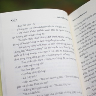 Sách: Đảo Giấu Vàng - Robert Louis Stevenson