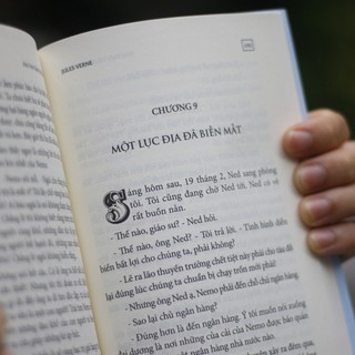 Sách: Tiểu Thuyết Văn Học Phiêu Lưu Kinh Điển Jules Verne - Hai Vạn Dặm Dưới Đáy Biển - 80 Ngày Vòng Quanh Thế Giới