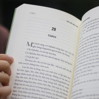 Sách: Túp Lều Bác Tôm - Harriet Beecher Stowe
