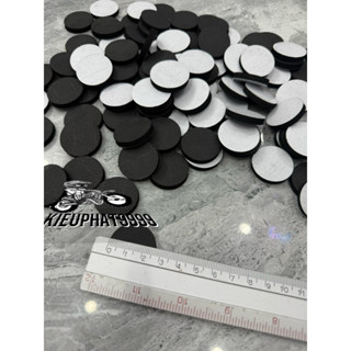 Miếng dán mút cao su chống rè nhựa xe, dàn áo, cốp, yên, đầu đèn...