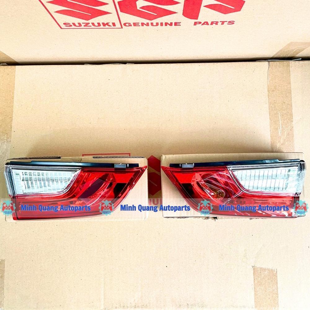 Đèn hậu miếng  cốp Suzuki XL7/ Ertiga