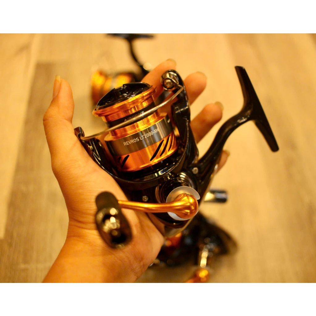 Máy DAIWA REVROS LT 2023 đời mới