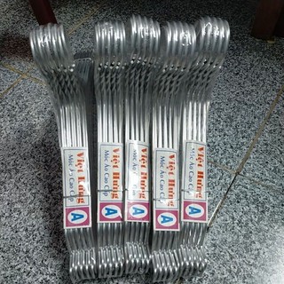 Combo 50 móc nhôm( móc A). móc dài 38cm,nặng 190g/10 móc. móc mỏng vừa