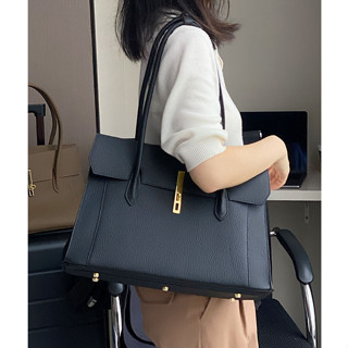 Túi xách nữ PARAMI Pheni Bag dáng đứng thanh lịch khóa xoay – Đi dạy, công sở, gặp khách hàng