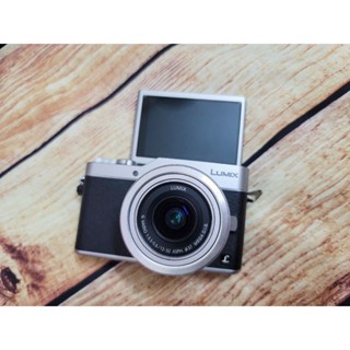 Máy ảnh Panasonic Lumix GF9 + lens 12-32mm 16 megapixel - Quay 4k30fps - Màn hình lật 180 độ - Mới 95%