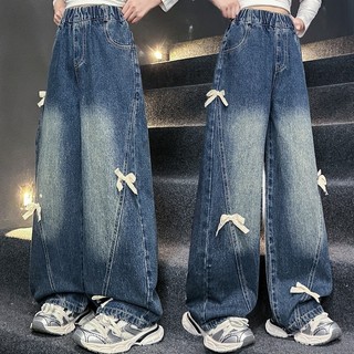  Mẫu mới 2025 - QUẦN JEANS XANH SUÔNG A RỘNG BÉ GÁI CAO CẤP – ĐÍNH  NƠ TRẮNG TRÀN – MÃ 3XL  55-60KG  
