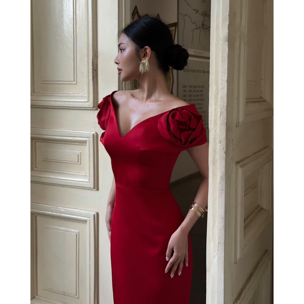 Ngọc Bích in Rosette Off-Shoulder Dress By December Chris