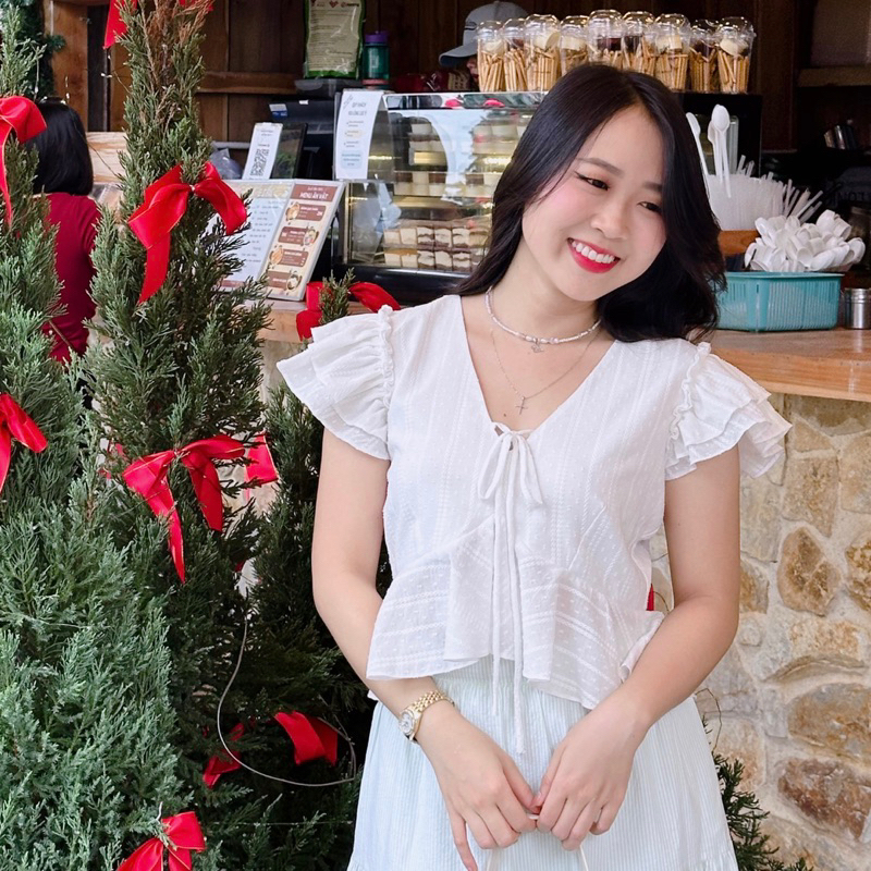 Áo Croptop Bèo Trắng Hoa Thêu Tay Cánh Tiên 2 Tầng - Cara Top