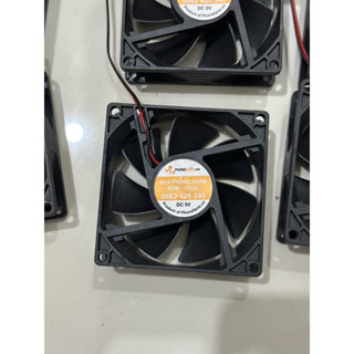 Quạt Tản Nhiệt 5V - 8X8X2.5cm mới 100%, chân cắm xh2.54 dài 25cm